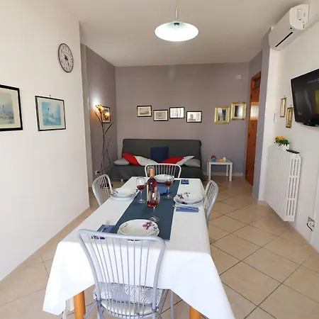 Апартаменты Casa Vacanze Elda A Otranto 4/5 Posti